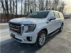 2023 GMC Yukon XL 