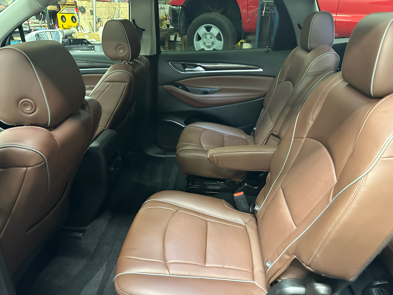 Buick Enclave AWD 4dr Avenir 2021