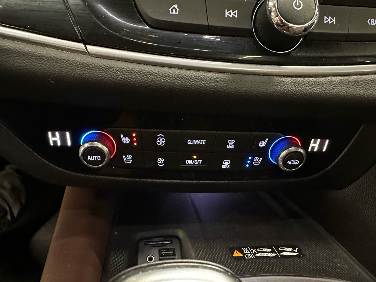 Buick Enclave AWD 4dr Avenir 2021