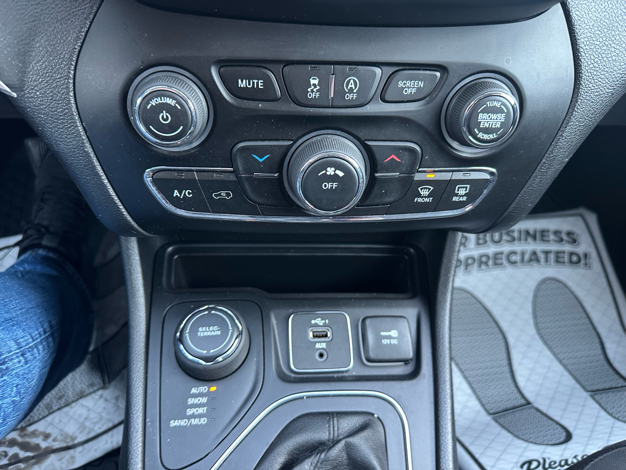 Jeep Cherokee Latitude 4x4 2019