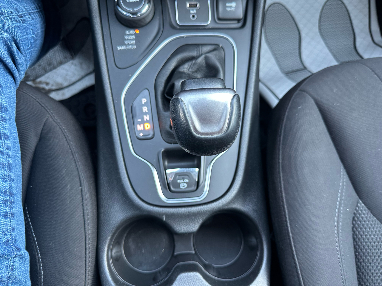 Jeep Cherokee Latitude 4x4 2019