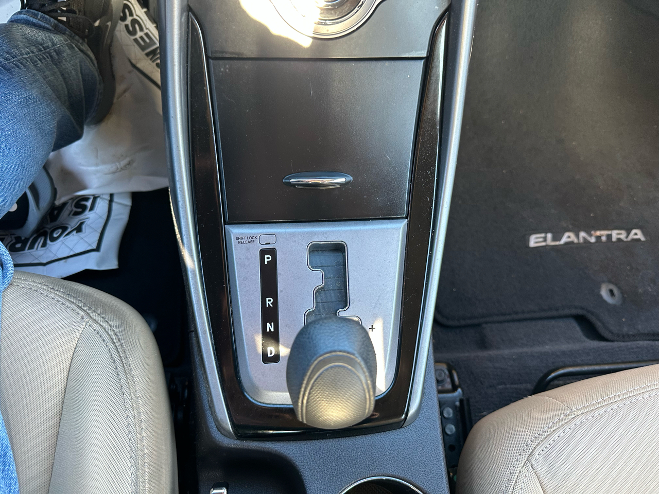 Hyundai Elantra 4dr Sdn Auto GLS PZEV (Alabama Plant) 2013