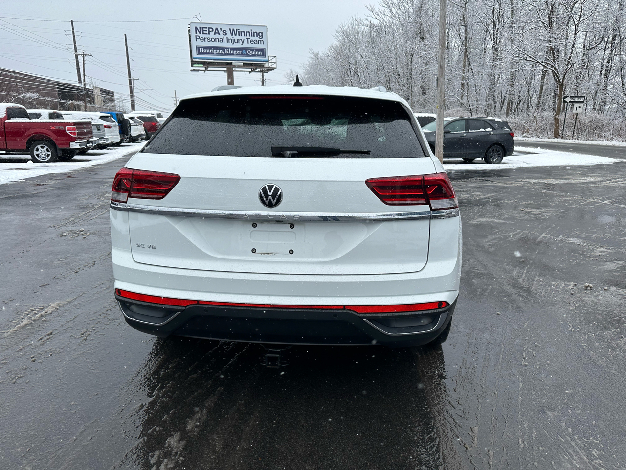 Volkswagen Atlas Cross Sport 3.6L V6 SE w/Technology FWD 2021