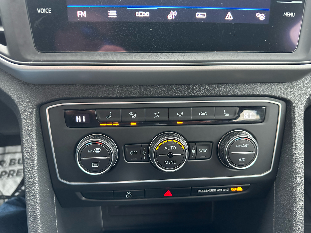 Volkswagen Atlas Cross Sport 3.6L V6 SE w/Technology FWD 2021