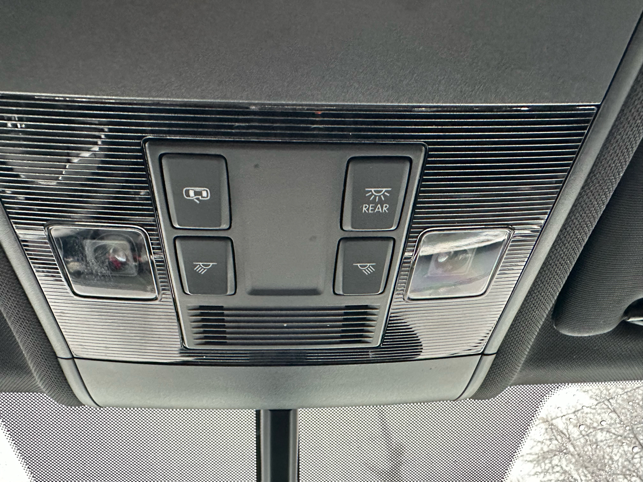 Volkswagen Atlas Cross Sport 3.6L V6 SE w/Technology FWD 2021