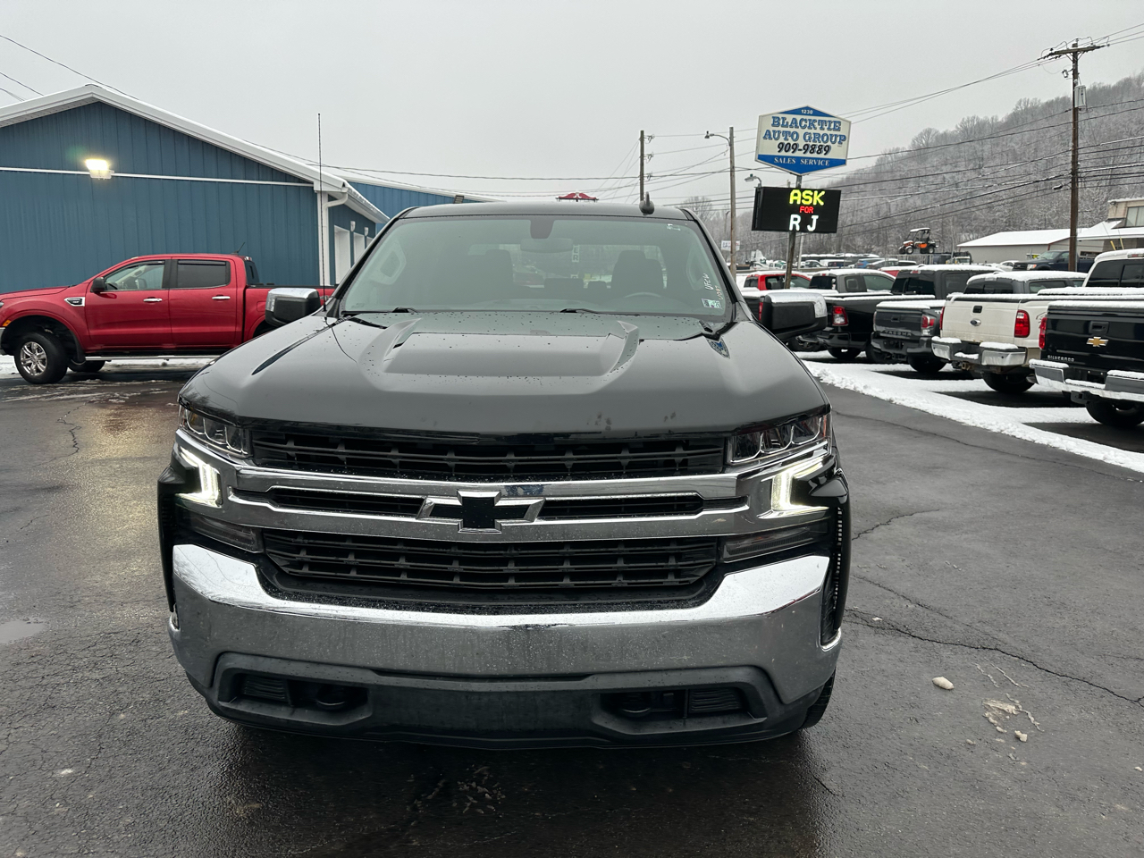 Chevrolet Silverado 1500 4WD Crew Cab 157" LT 2021