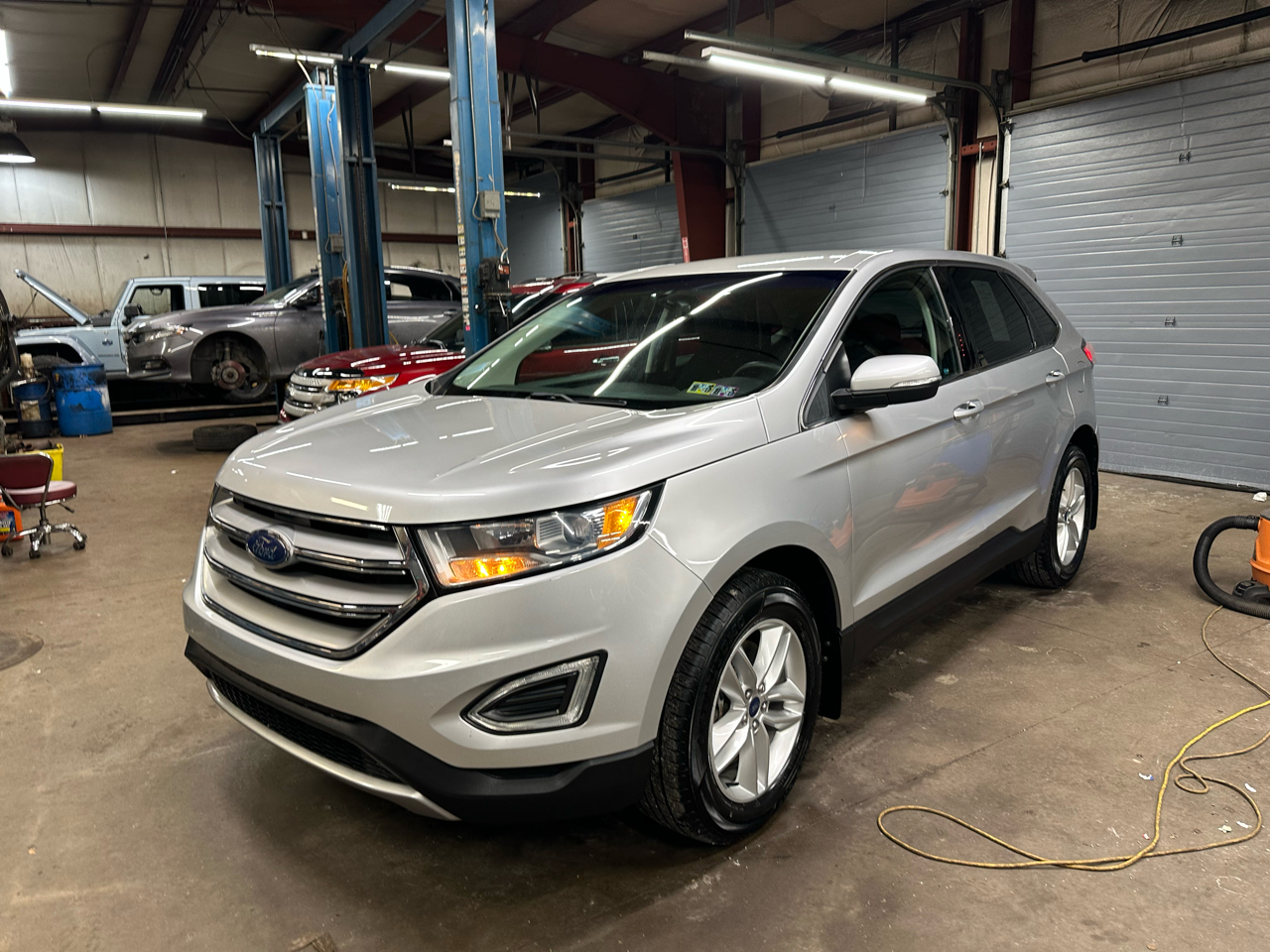 2017 Ford Edge SEL's photo