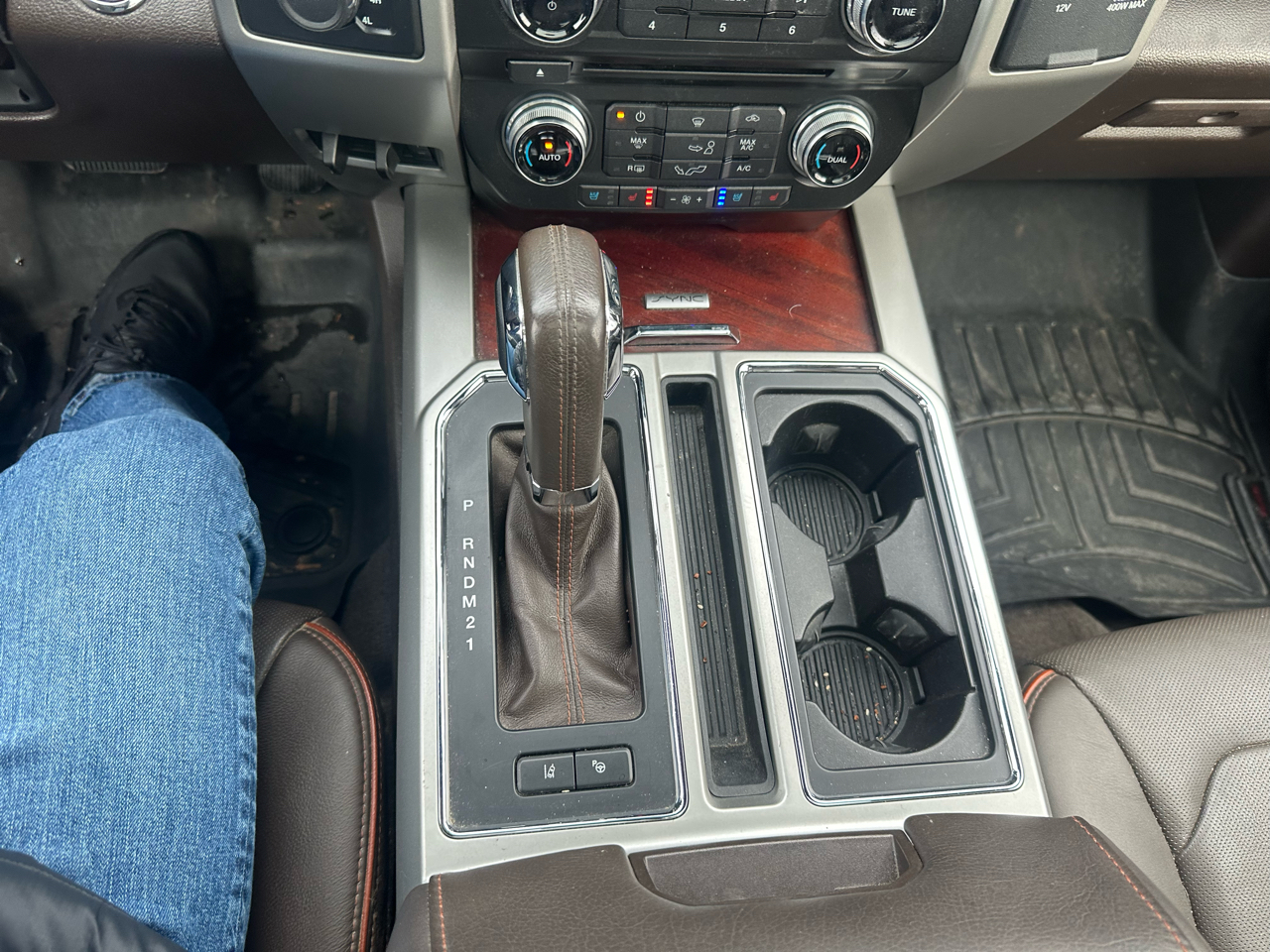 Ford F-150 4WD SuperCrew 145" King Ranch 2015