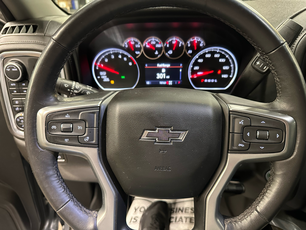 Chevrolet Silverado 1500 LTD 4WD Crew Cab 157" RST 2022