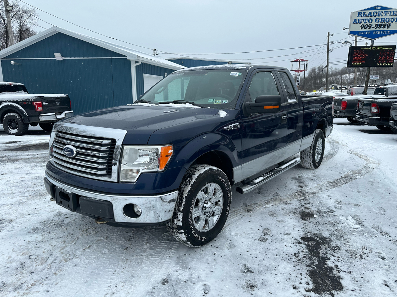 Ford F-150 4WD SuperCab 145" XLT 2012