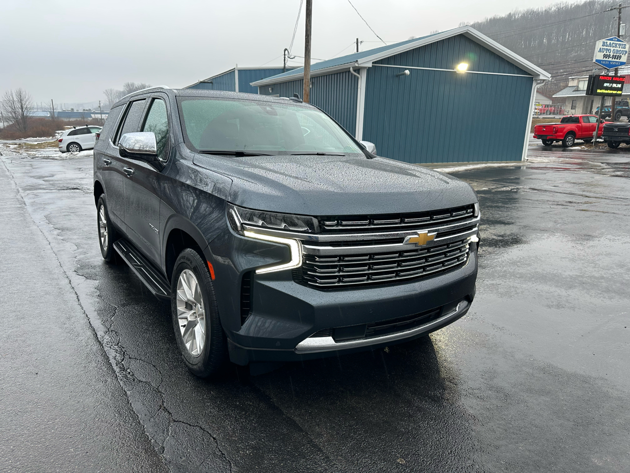 Chevrolet Tahoe 4WD 4dr Premier 2021