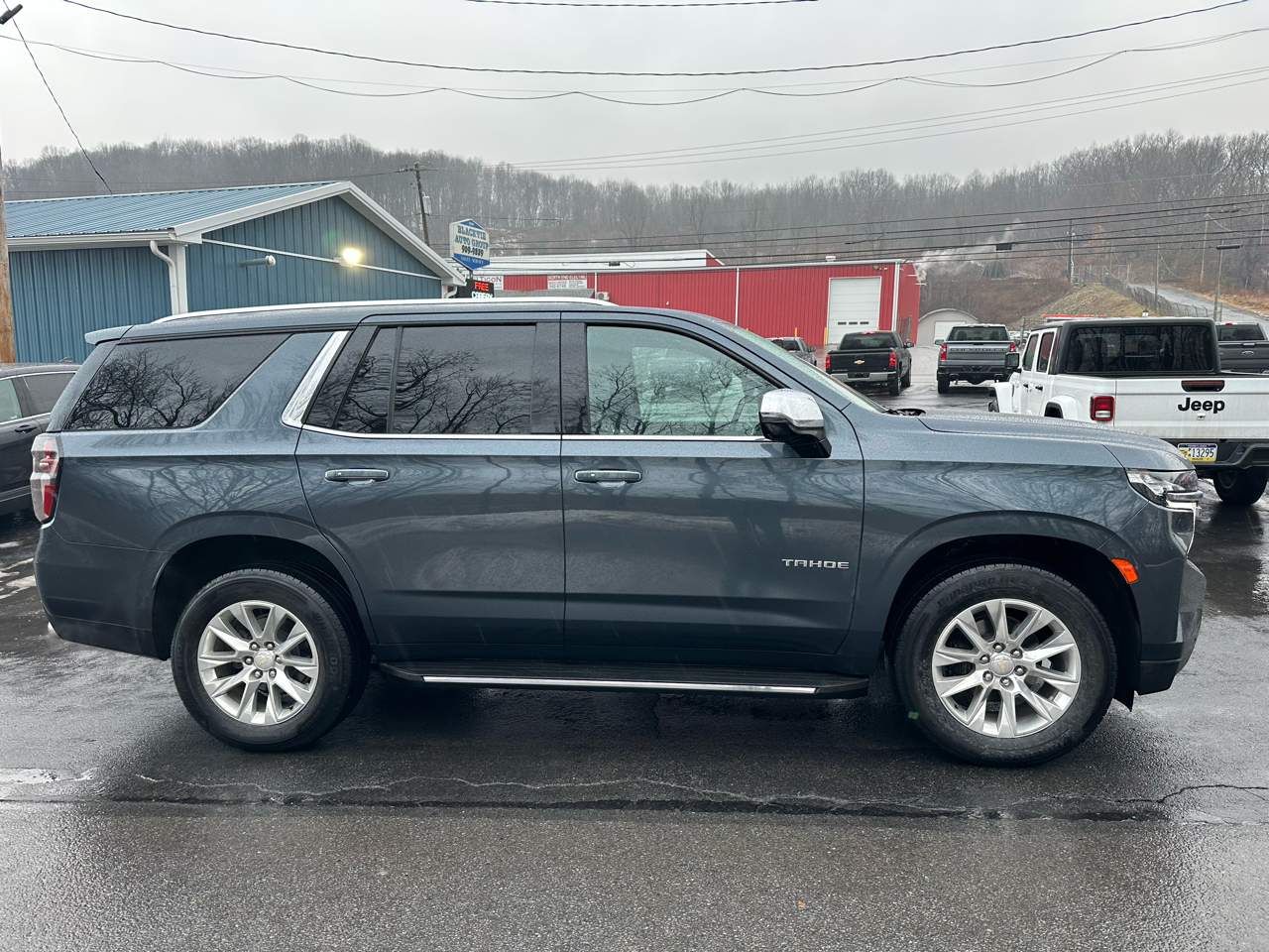 Chevrolet Tahoe 4WD 4dr Premier 2021