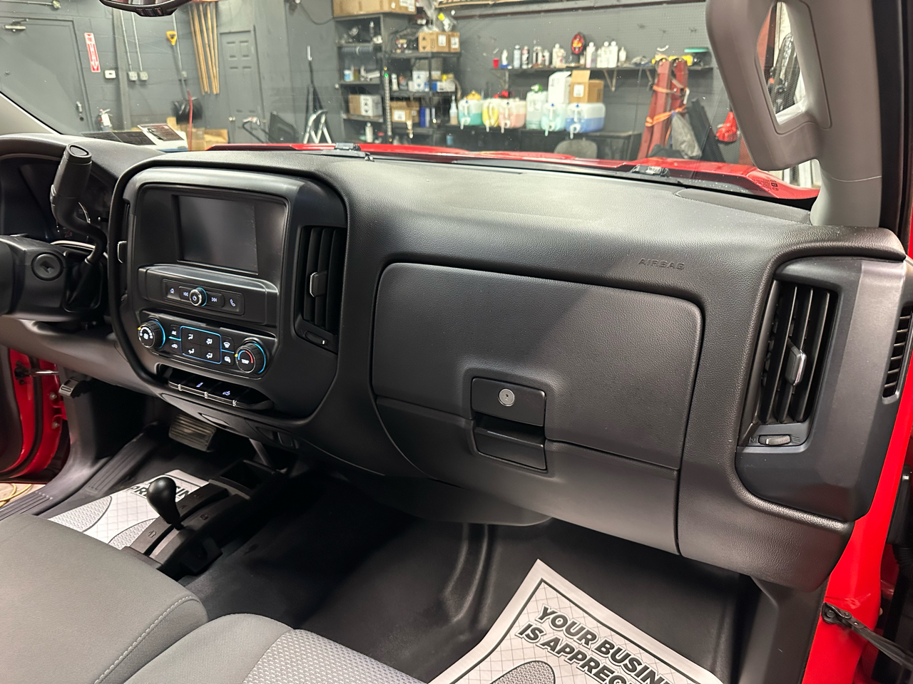 Chevrolet Silverado 1500 4WD Reg Cab 133.0" LS 2016