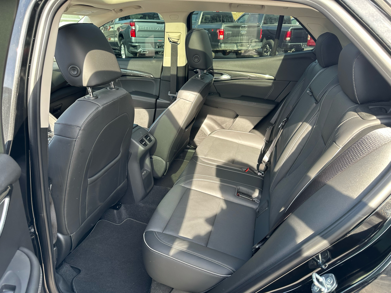 Buick Envision AWD 4dr Essence 2021