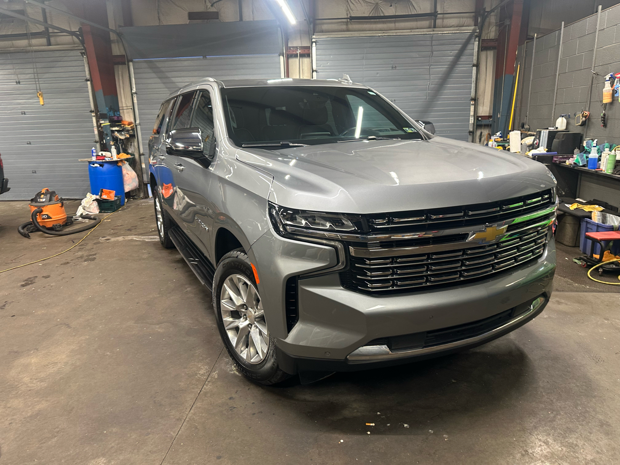 Chevrolet Suburban 4WD 4dr Premier 2023