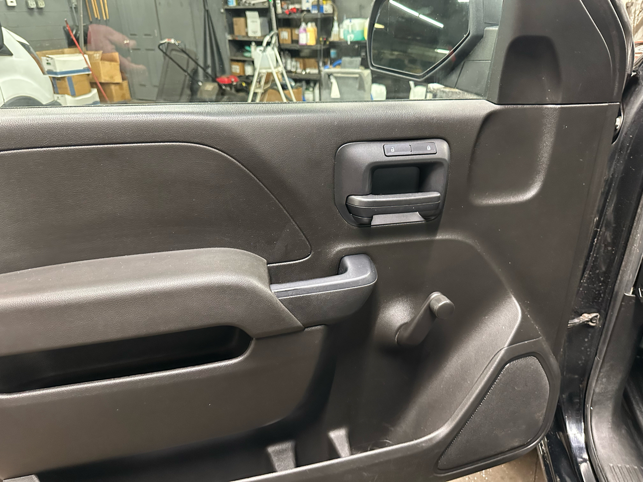 Chevrolet Silverado 1500 4WD Reg Cab 119.0" Work Truck 2017