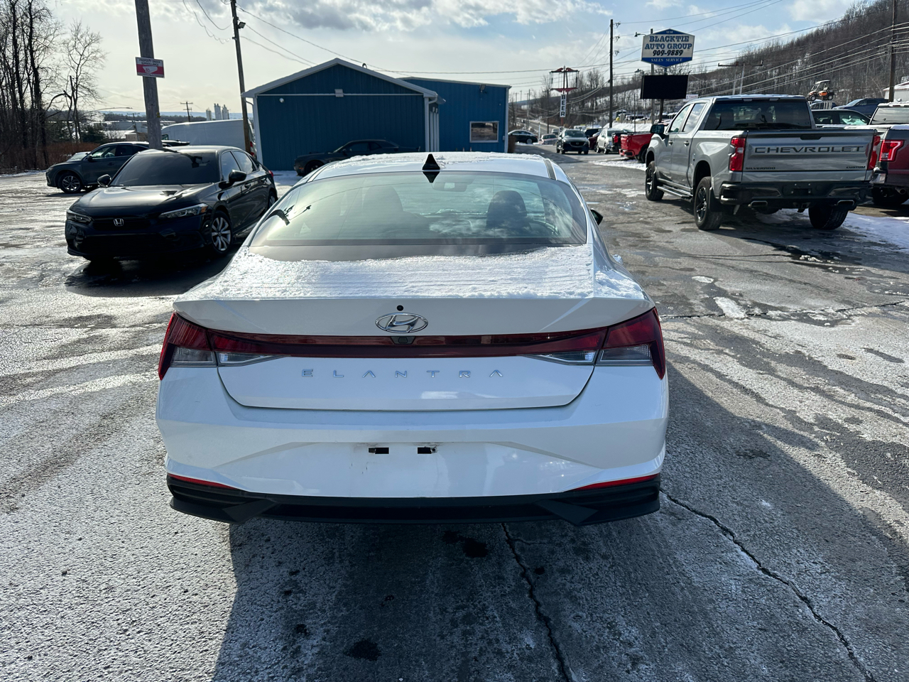 Hyundai Elantra SEL IVT 2023