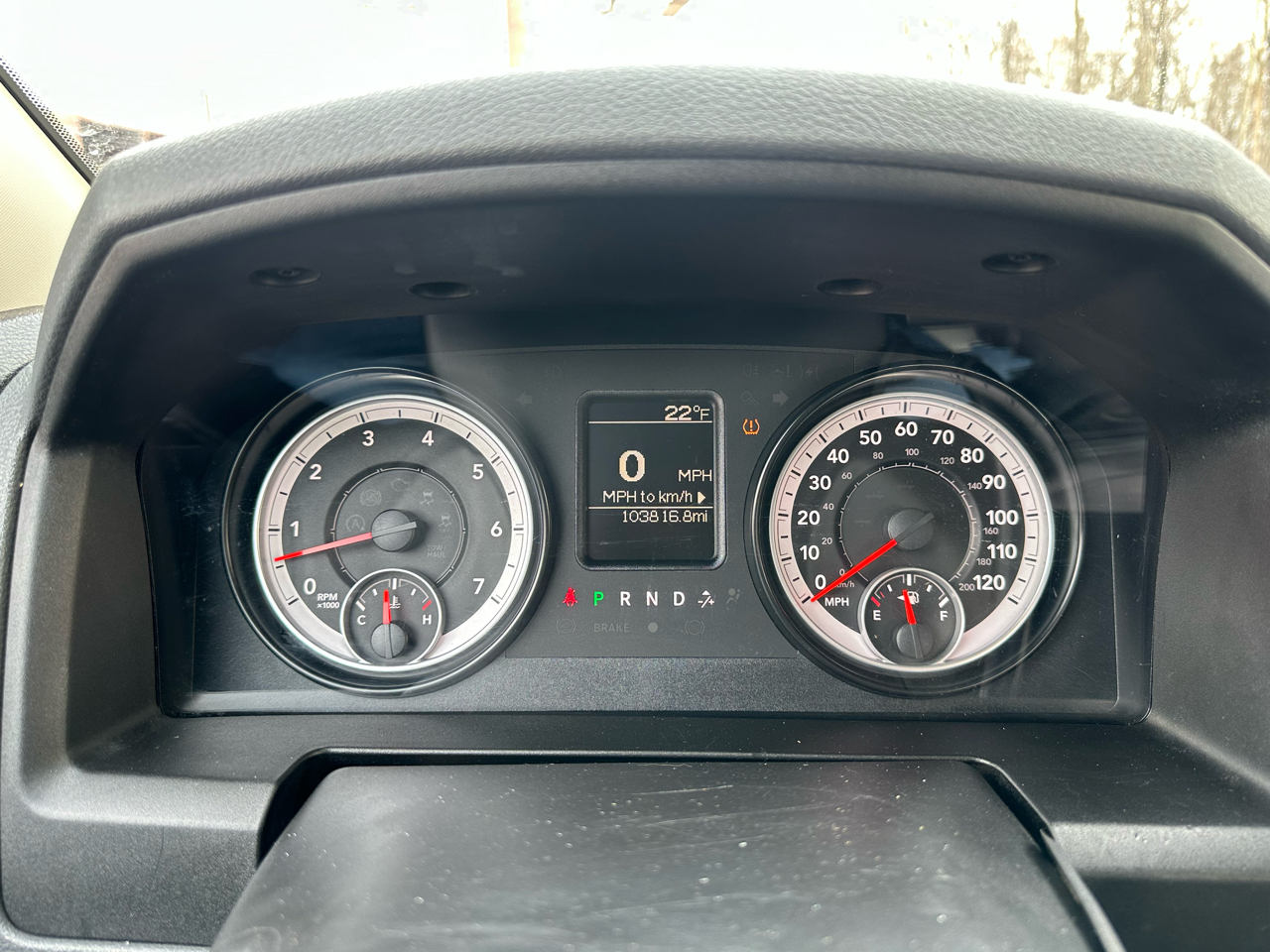 RAM 1500 4WD Quad Cab 140.5" Express 2014