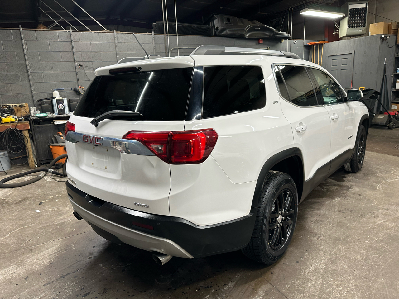 GMC Acadia AWD 4dr SLT w/SLT-1 2018