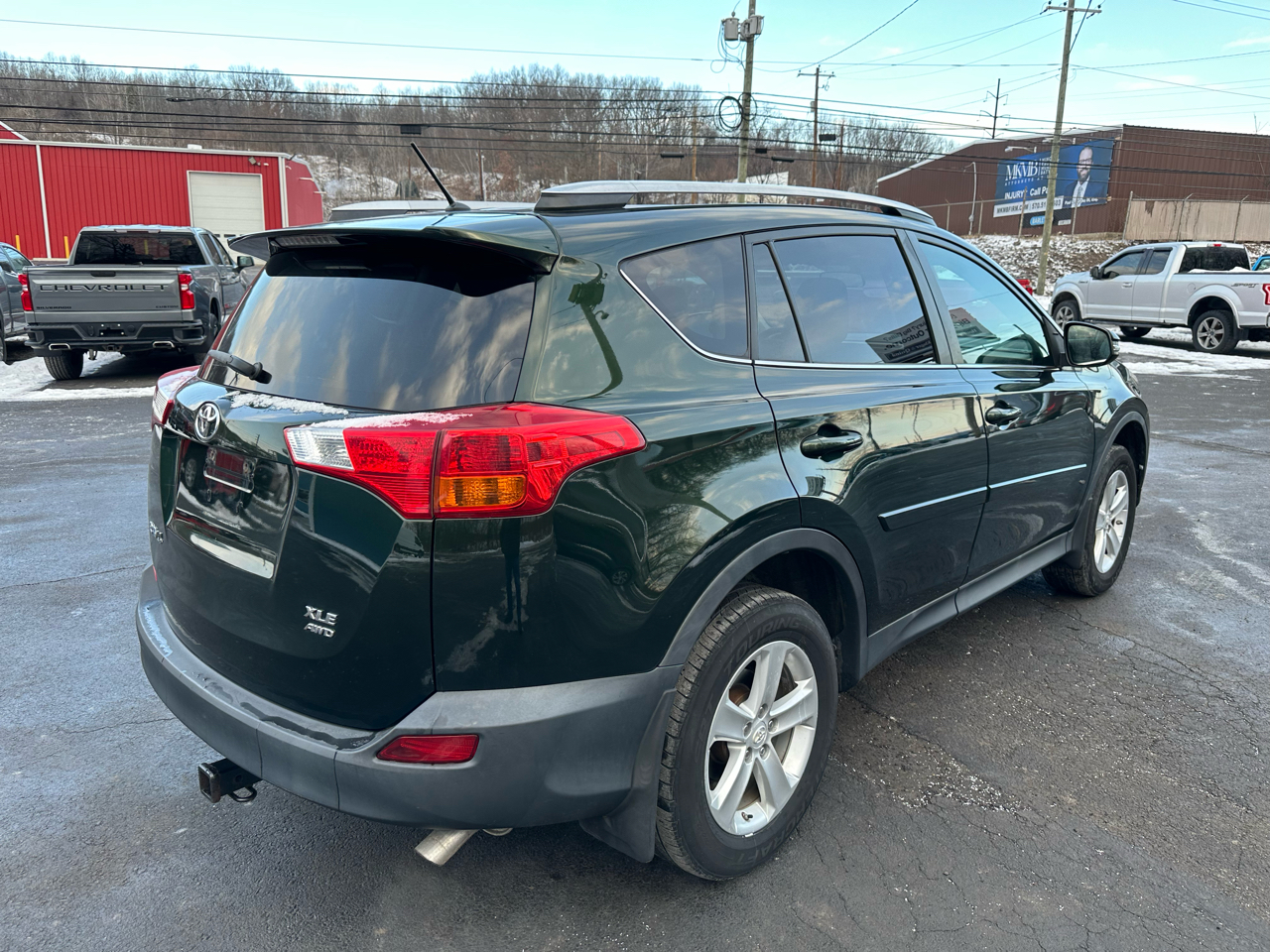 Toyota RAV4 AWD 4dr XLE (Natl) 2013