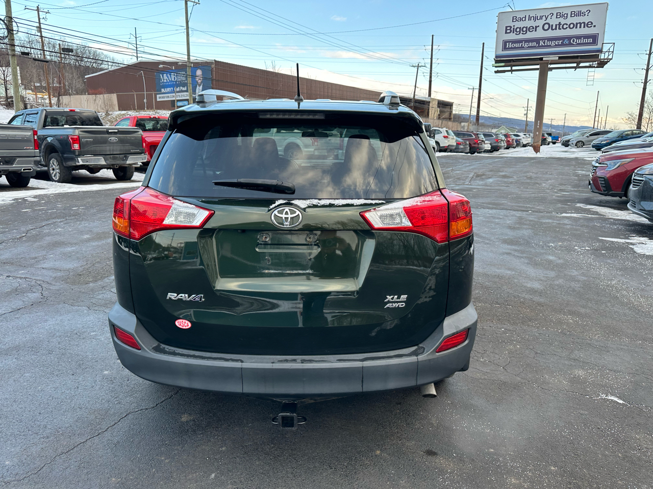 Toyota RAV4 AWD 4dr XLE (Natl) 2013