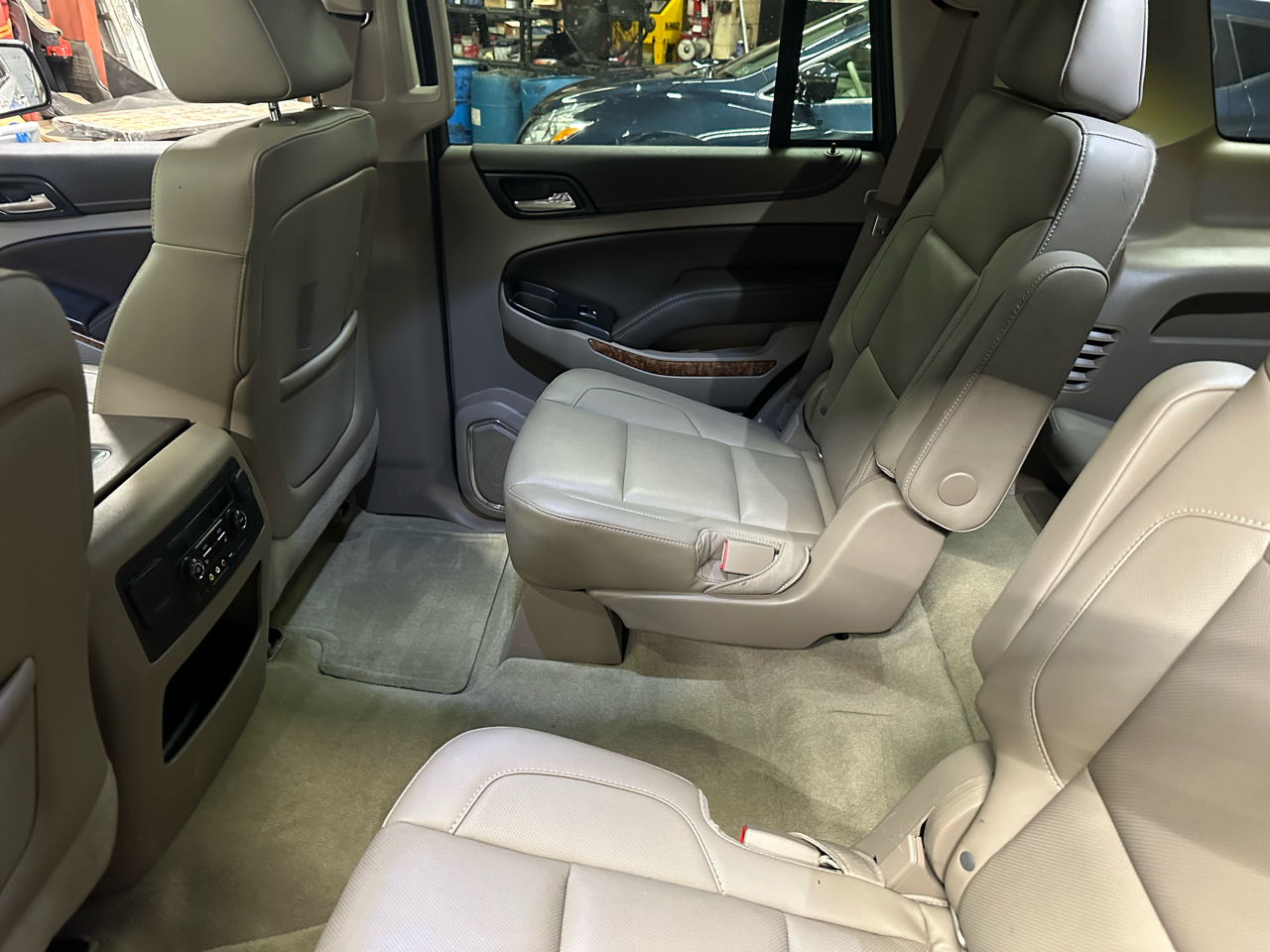 Chevrolet Tahoe 4WD 4dr LTZ 2016