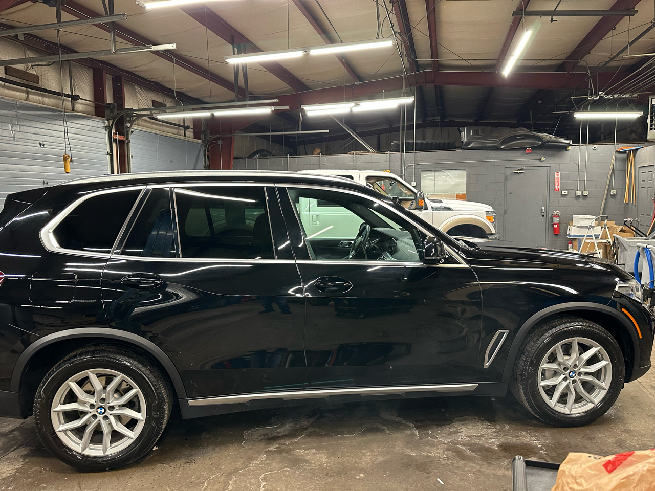 BMW X5 xDrive40i Sports Activity Vehicle 2022