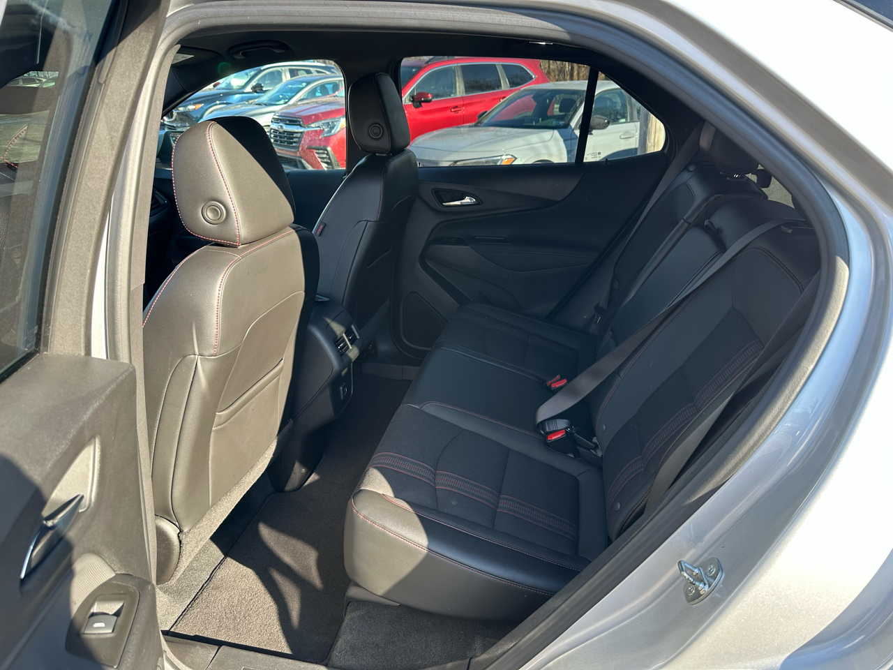 Chevrolet Equinox AWD 4dr RS 2022