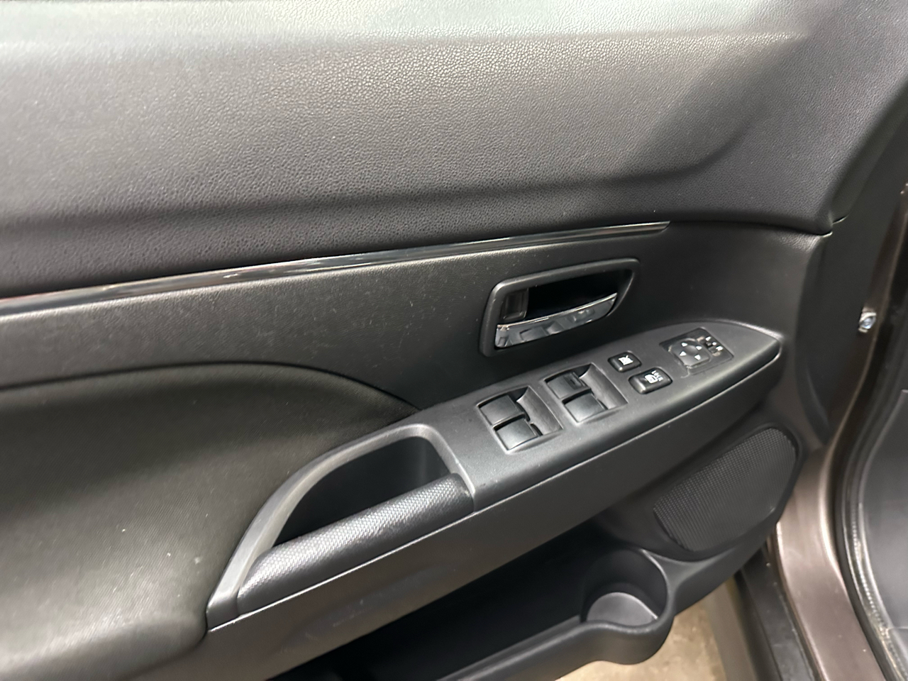 Mitsubishi Outlander Sport ES 2.0 AWC CVT 2017