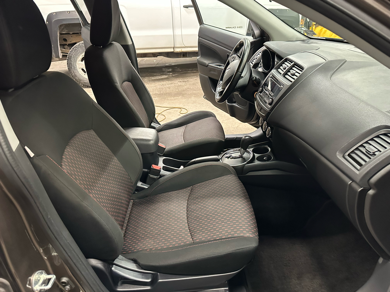 Mitsubishi Outlander Sport ES 2.0 AWC CVT 2017