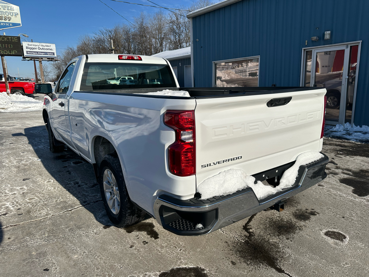 Chevrolet Silverado 1500 2WD Reg Cab 140" Work Truck 2024