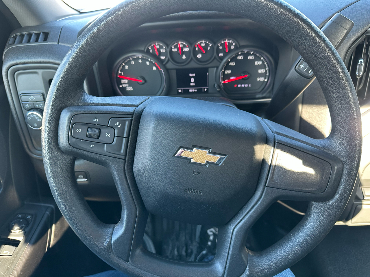 Chevrolet Silverado 1500 2WD Reg Cab 140" Work Truck 2024