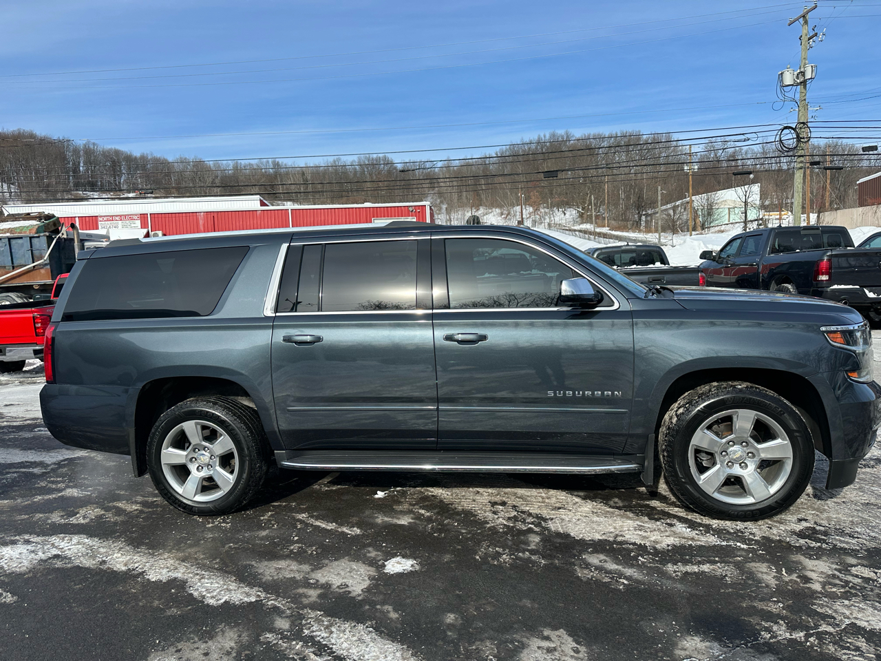 Chevrolet Suburban 4WD 4dr 1500 Premier 2019