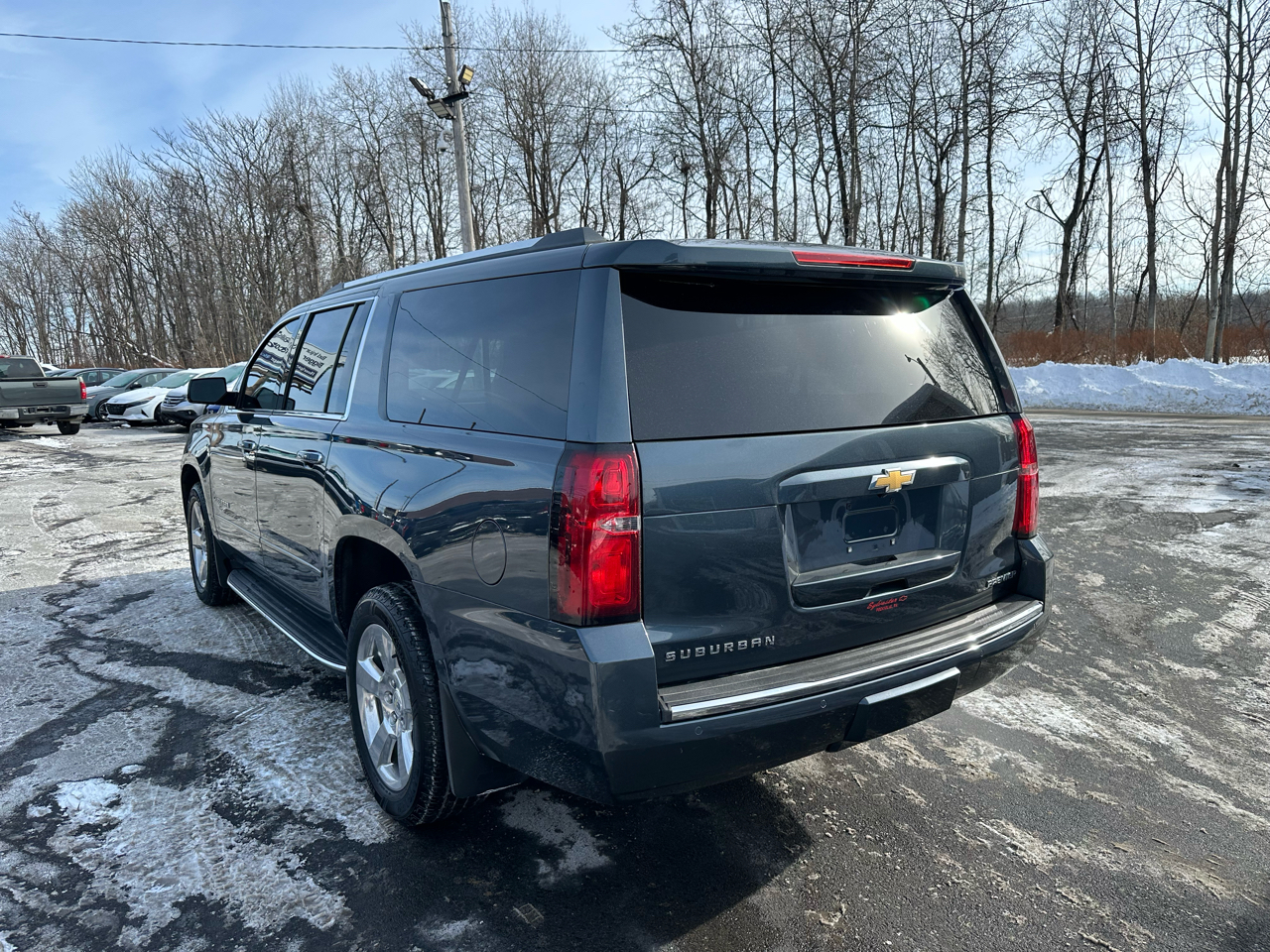 Chevrolet Suburban 4WD 4dr 1500 Premier 2019