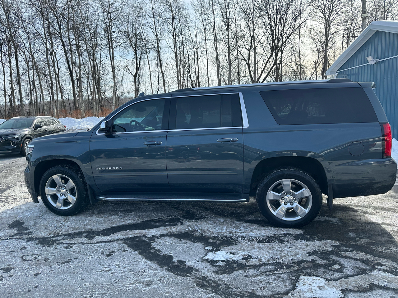 Chevrolet Suburban 4WD 4dr 1500 Premier 2019