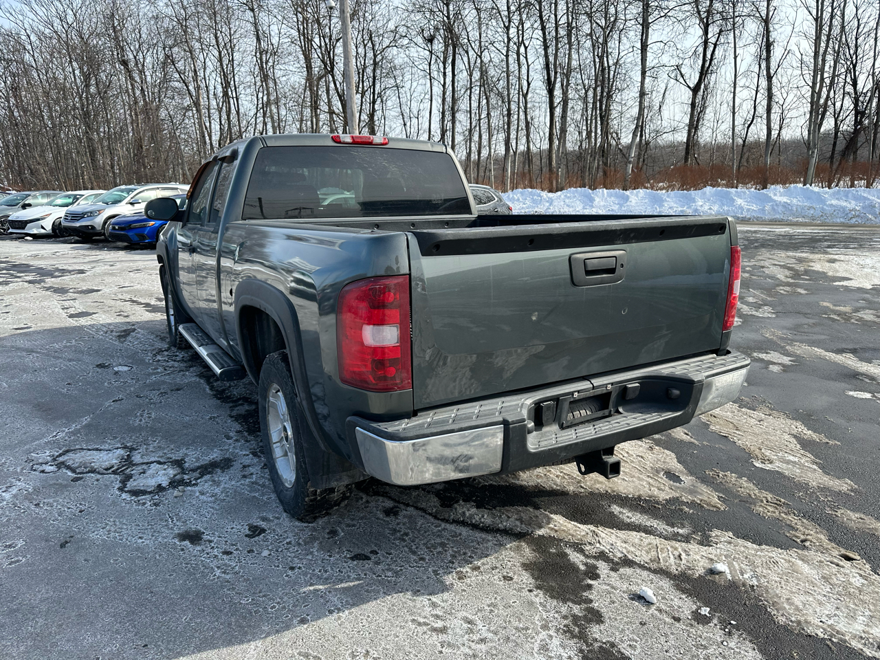 Chevrolet Silverado 1500 4WD Ext Cab 143.5" LT 2011