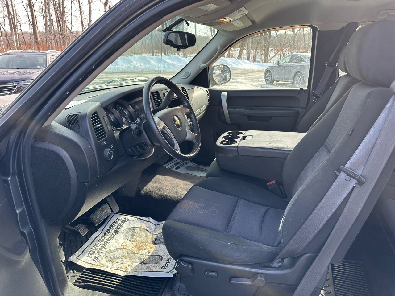 Chevrolet Silverado 1500 4WD Ext Cab 143.5" LT 2011