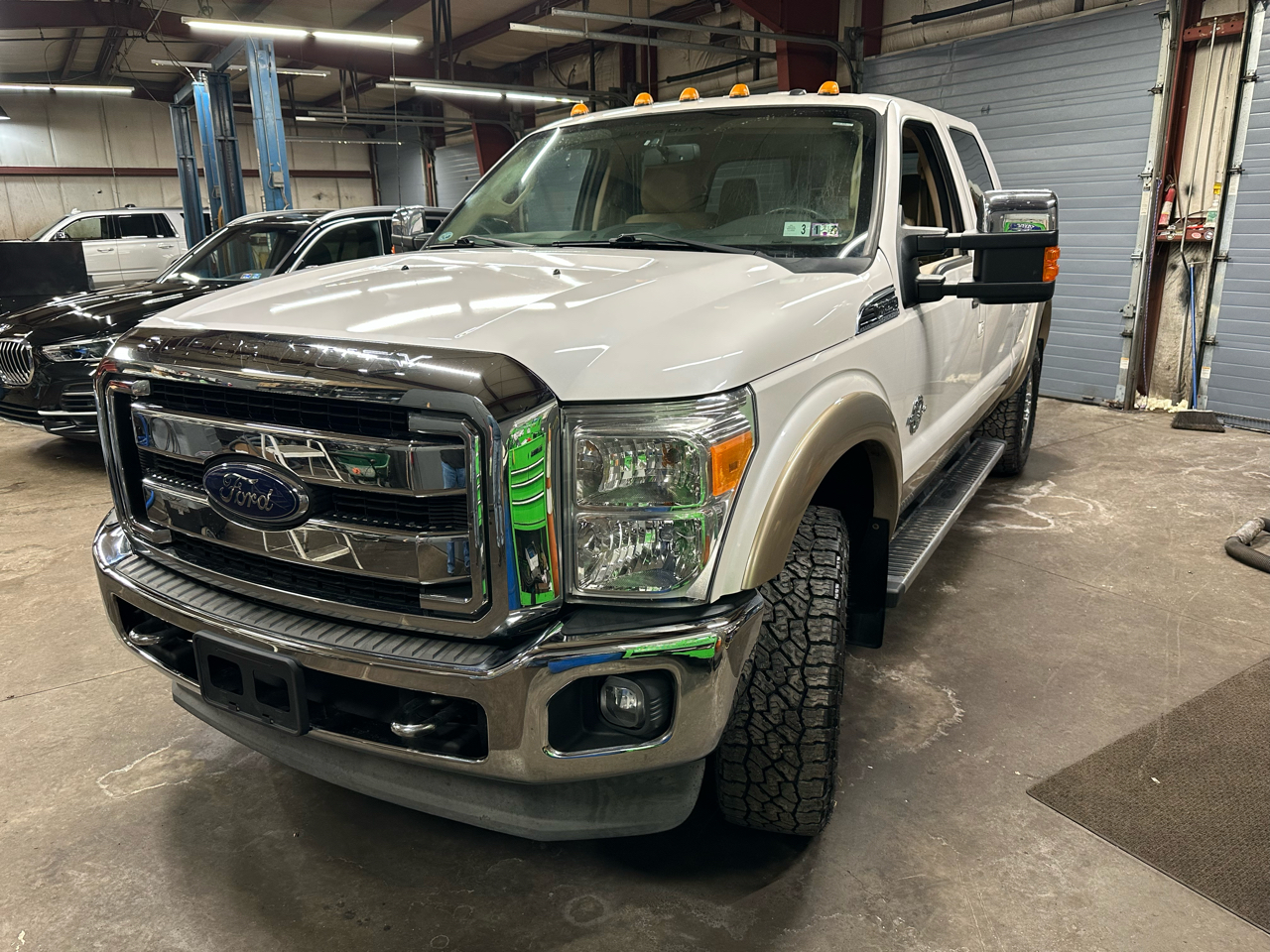 2014 Ford Super Duty F-250 SRW 4WD Crew Cab 156" Lariat