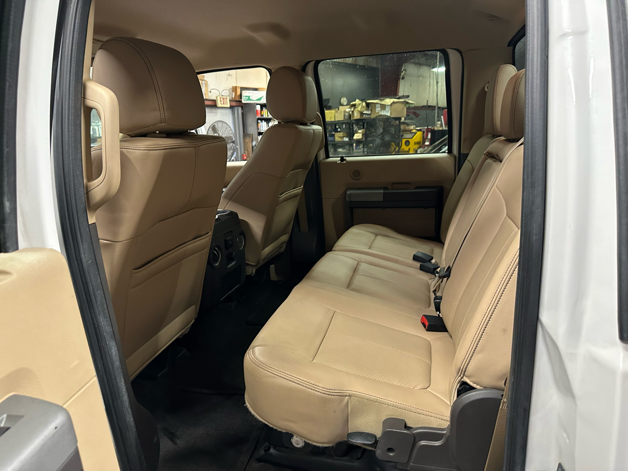 Ford Super Duty F-250 SRW 4WD Crew Cab 156" Lariat 2014