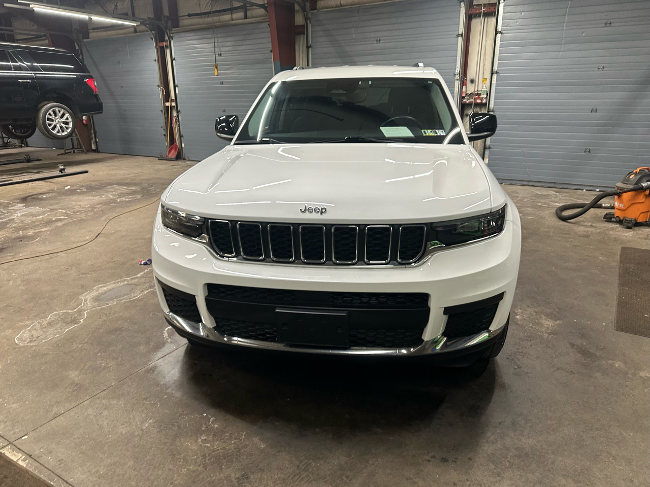 Jeep Grand Cherokee L Laredo 4x4 2021