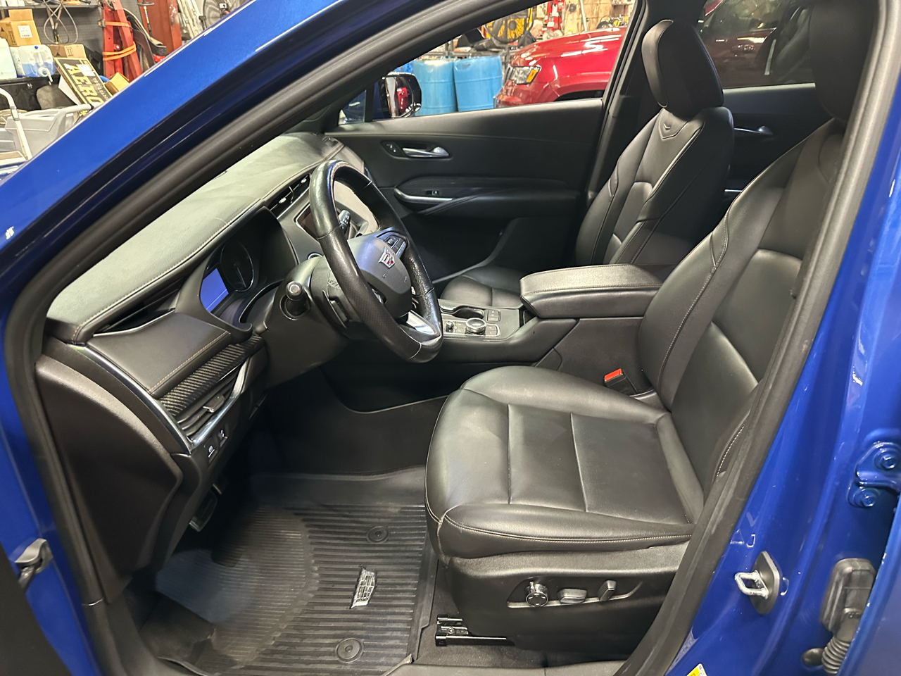 Cadillac XT4 AWD 4dr Sport 2021