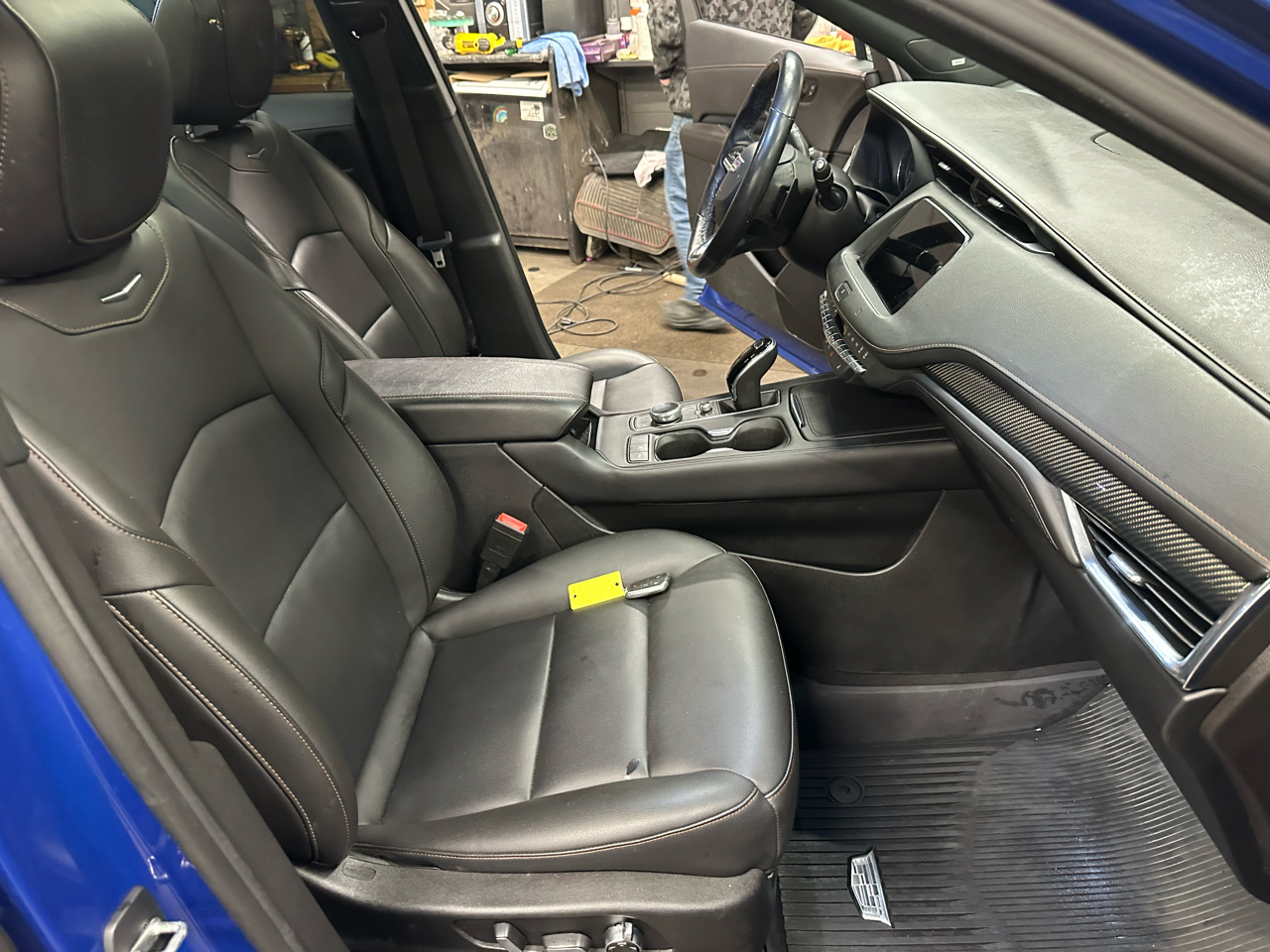 Cadillac XT4 AWD 4dr Sport 2021