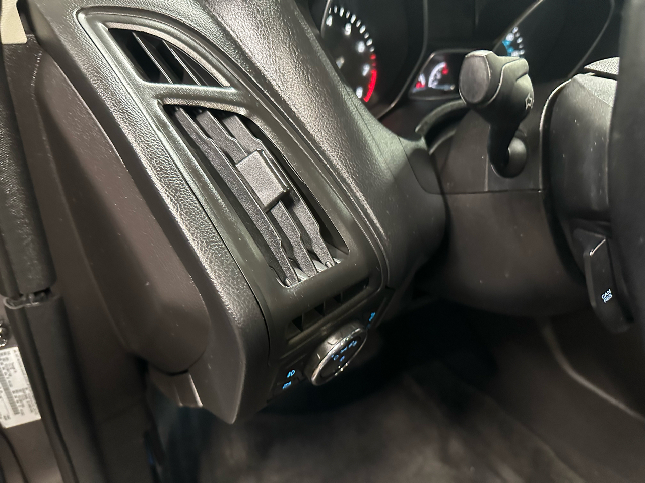 Ford Focus 5dr HB SE 2014