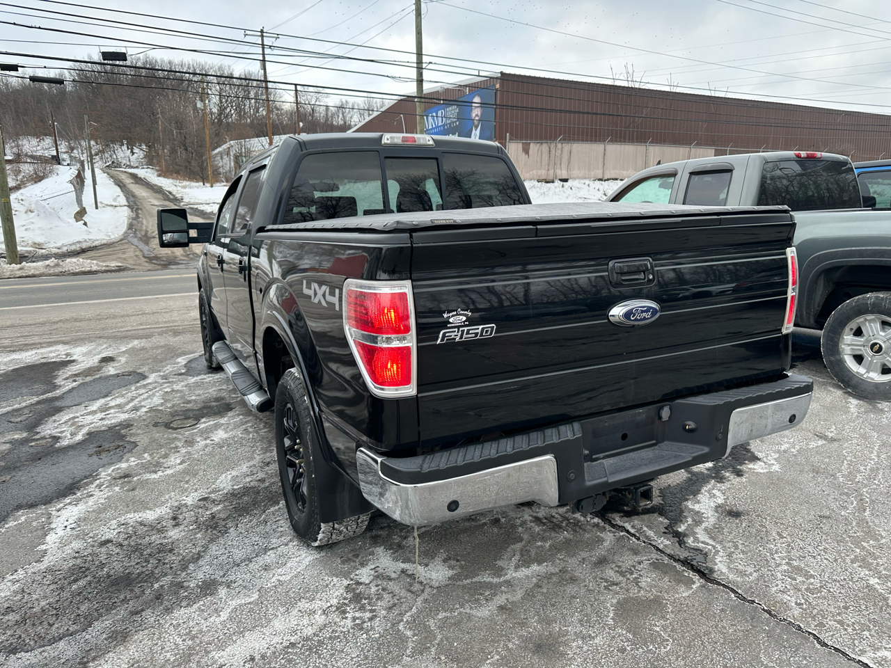 Ford F-150 4WD SuperCrew 145" Lariat 2009