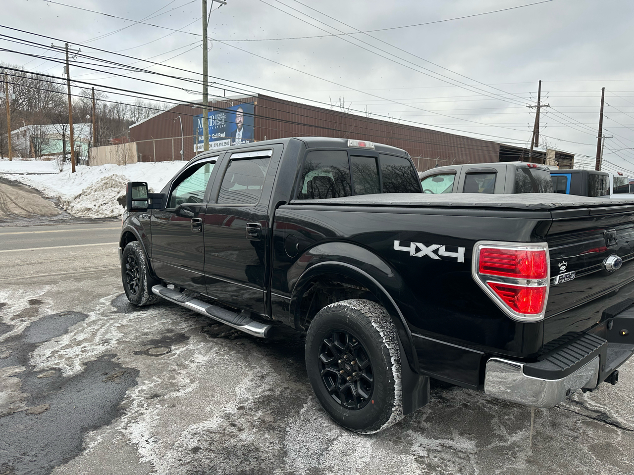 Ford F-150 4WD SuperCrew 145" Lariat 2009
