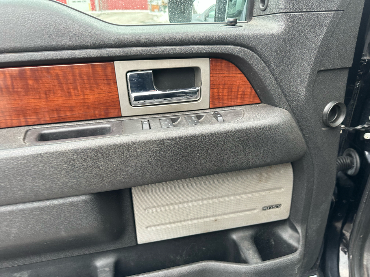 Ford F-150 4WD SuperCrew 145" Lariat 2009