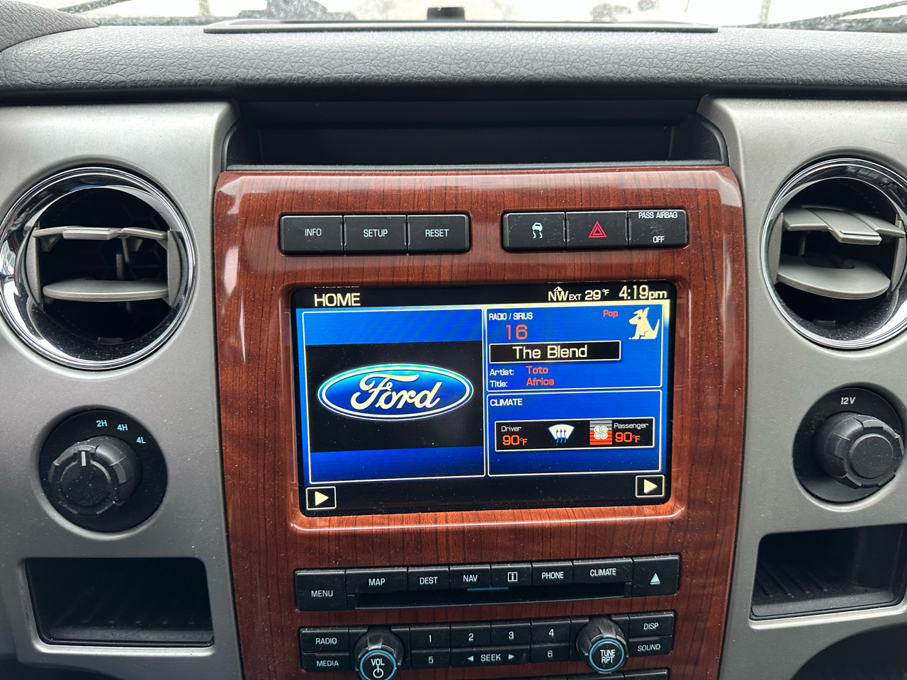 Ford F-150 4WD SuperCrew 145" Lariat 2009