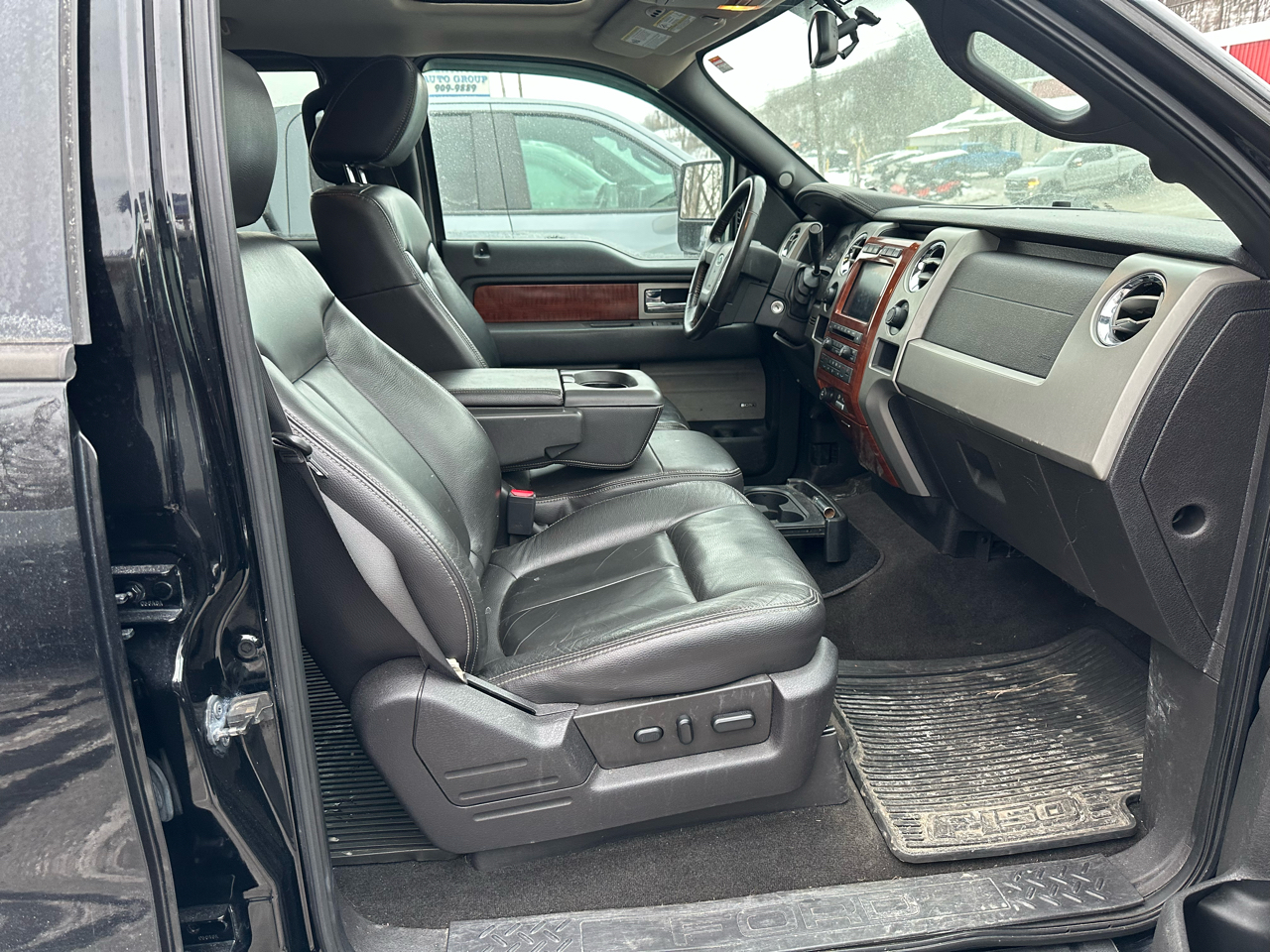 Ford F-150 4WD SuperCrew 145" Lariat 2009