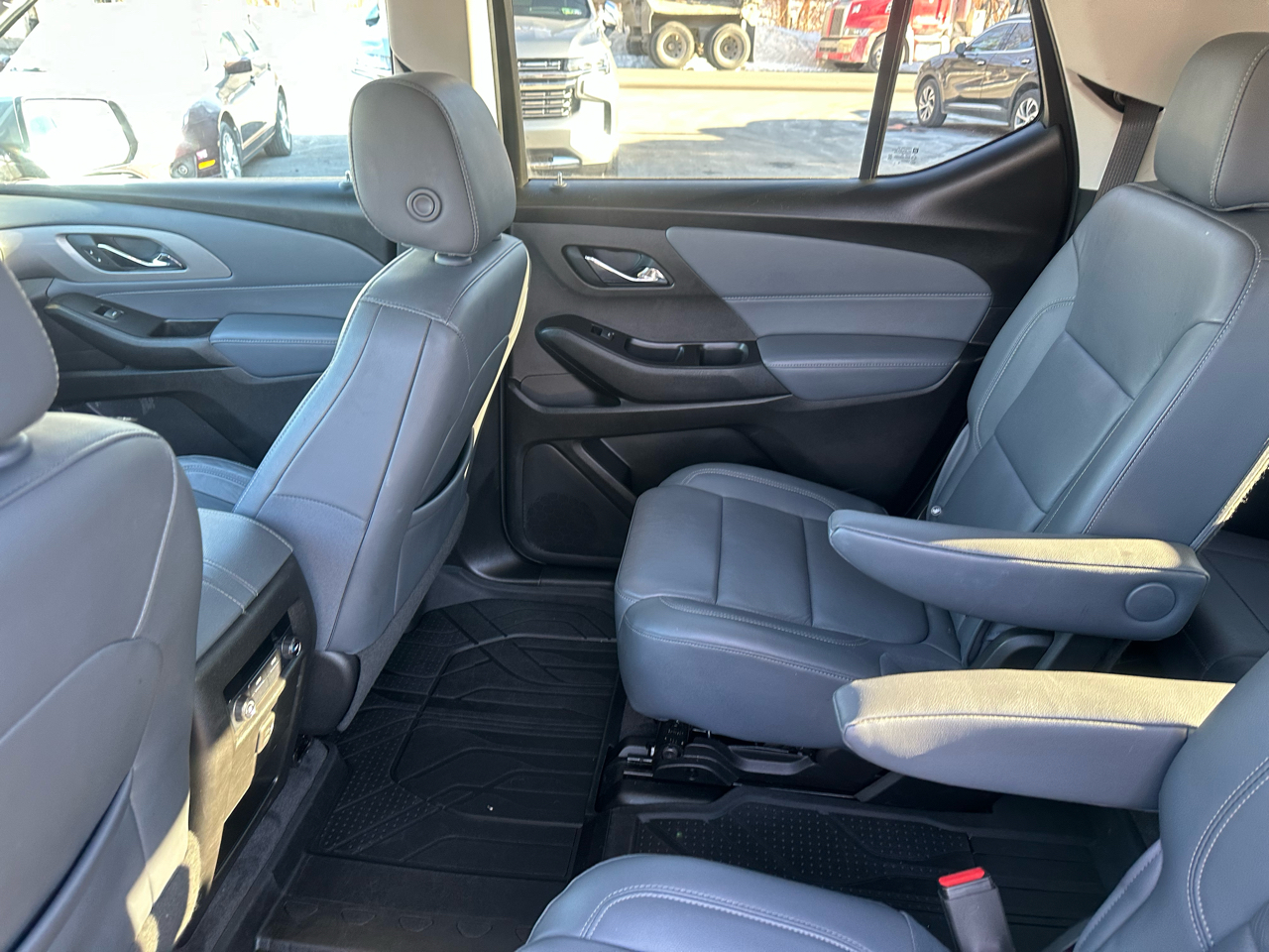 Chevrolet Traverse AWD 4dr LT Leather 2020