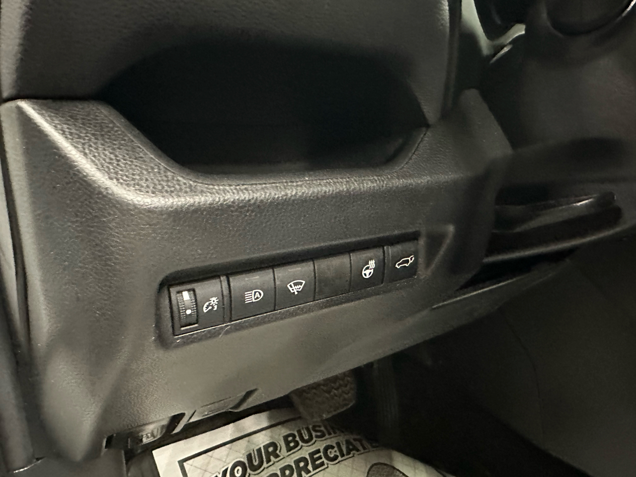 Toyota RAV4 XLE Premium AWD (Natl) 2021